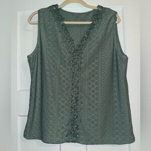 SHEIN Green Lace Detail Sleeveless Blouse
